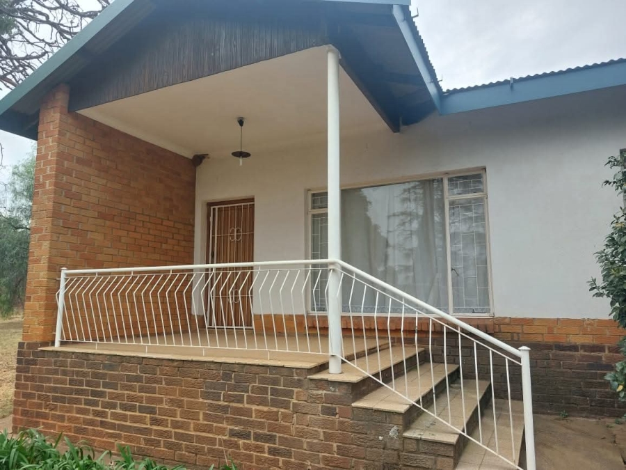 To Let 3 Bedroom Property for Rent in Hartbeespoort Rural North West